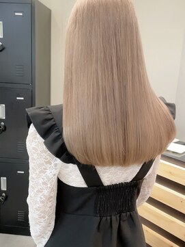 アイリー 名古屋(A/LEE) ハイトーンミルクティー!