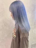 ロンド レア 天神大名店(Lond Le’a) ホワイトブロンド/外ハネボブ/美髪/ワイドバング/ブルーブラック