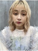 ミディアム顔周りレイヤー