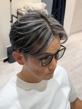 バース 梅田中崎町店(BIRTH) 50代40代白髪ぼかしシルバーメッシュバレイヤージュ
