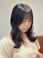 リュミエ ドゥ マッシュ(Lumier de mashu) 【大阪/梅田/茶屋町/中崎町】ミディアムレイヤーカット