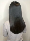 縮毛矯正 ストレート アッシュブラック ロング 黒髪 艶髪 20代