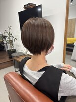 ボニート(BONiTO)&nbsp;ツヤグレージュショート