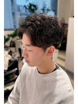 アム(amu) ふんわりアップバングスタイル