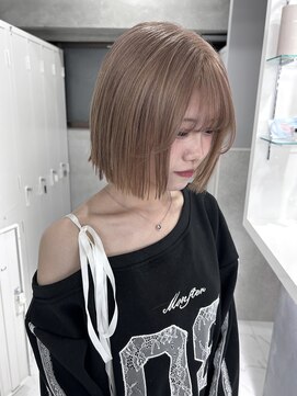 スウィープ 平尾(sweep) 【sweep_shizuna】ミルクティー/ブリーチ/ボブ/福岡/平尾