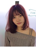 レイナ レイ REINA REY&nbsp;柔らかく見せる大人可愛いミディアム