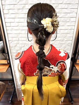 ザブックハンドサロン(The book hand salon) 袴×ポニーテール