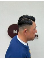 エヌアンドエーコンティ(N&A CONTi)&nbsp;フェードカット×クラシカル七三バーバースタイル
