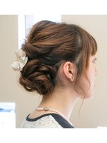 ハーモニー(Harmony)&nbsp;シニヨンスタイル