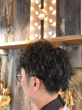 エイチビー(HB) メンズパーマヘア