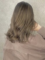 サンク 原宿 表参道(cinq)&nbsp;ダブルカラー/ケアブリーチ/インナーカラー/ハイライト[原宿]