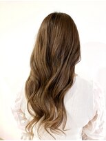 ラディソンカーシィー(RADISSON KASHI)&nbsp;アイロンでのスタイリング仕上げ