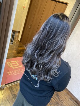 ビヨンド リンク(BEYOND L'INK) バレイヤージュ