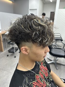 オムデュー(HOMME DEUX) 【AOI】スペインカール