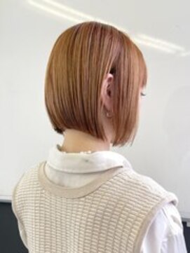 グラフ 日本橋(GRAFF) 大人可愛い20代30代40代前下がりショートボブ【GRAFF日本橋】