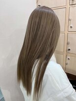 ワンズリー 本厚木店(ONE's ly)&nbsp;黒髪/前髪パーマ/グレーベージュ/レイヤーロング/ダブルカラー