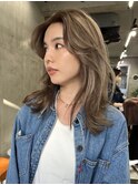 レイヤーカット/ベージュ/韓国ヘアー/ブリーチ/恵比寿/