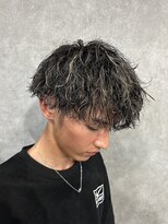 ラヴィラ(la villa)&nbsp;波巻きスパイラルパーマ