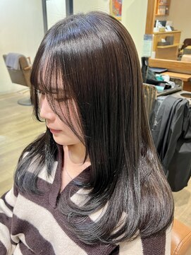 アトリエニューヨーク 三ノ輪店(Atelier NEWYORK) 艶々カラー 顔周りレイヤースタイル