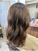 グレージュ