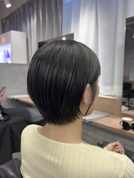 モク(mok) 乾かすだけでまとまるグラボブ/髪質改善酸性ストレート