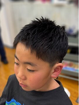 ヒーロー(HERO) 【キッズカット~ベリーショート~】小学生/中学生