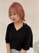 イル(ill)&nbsp;ペールピンク トリプルカラー ボブウルフ 大須