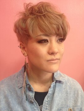 ゴーゴーヘアー(GOGO HAIR) ツーブロックショートスタイル