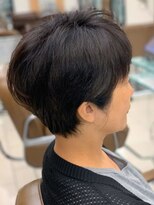 ミーティア バイ クアトロ(Meteor By QUATRO)&nbsp;すっきりくびれショート☆