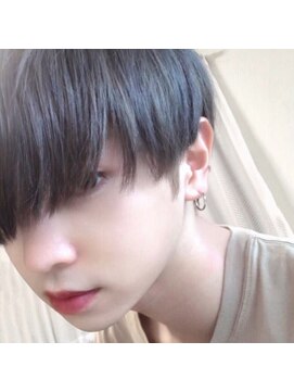 シン(syn) スパイラルパーマ/ツイストスパイラルパーマ/波巻きパーマ