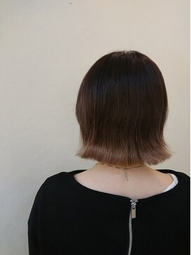 アドラーブル けやき通り店(adorable) 【切りっぱなしボブ】ブラウン系の【裾カラー】10代20代30代