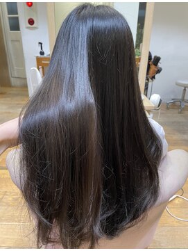 バイオレット ナゴヤ(Violet Nagoya) 地毛風グレージュカラー♪