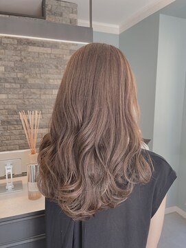 ディア(Dia) 明るめ柔らかブラウン