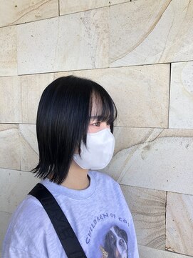 フォレスト ヒル Forest Hill by Genitore 艶髪切りっぱなしボブ