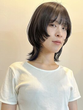 サクラ オモテサンドウ(SAKURA) ラベンダーブラック/くびレイヤー/ぱっつん前髪/ウルフカット