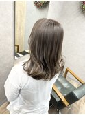 イメチェン/ホワイトブロンド/外ハネボブ/美髪/ワイドバング