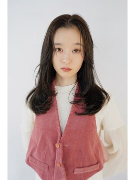 スニュウ(snuw) レイヤーカット/透明感カラー