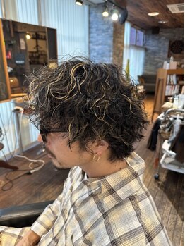 ヘアーアンドリラクシング キャビン(Hair&Relaxing CABIN)の写真/歴19年のスタイリストが高い技術で自宅でのセットが楽なカットを再現◎忙しい朝のセットも楽々に♪
