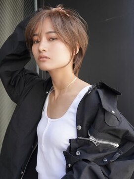 ギークス(GEEKS) 【GEEKS渋谷】レイヤーショート/ウルフ/冬カラー/クールショート