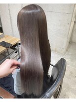 リベルテ(LIBERTE)&nbsp;Liberte銀座 艶髪縮毛矯正×ココアグレージュ