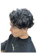 クオリス 上板橋店(QUALIS) ビジネス◎黒髪センターパートスパイラルパーマ20代30代