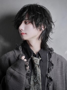 黒髪ロングウルフ