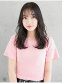 黒髪透明感カラー×ゆるふわミディアム