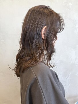 エリマバイフィフス 調布(elima by fifth) 調布白髪染めレイヤーボブウルフショートカットアッシュベージュ