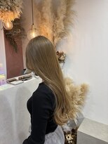 スーリール(sourire)&nbsp;透明感たっぷりミルクティーグレージュ