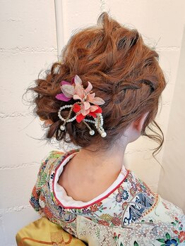 パリスパート2の写真/【本山駅1分♪】大手ブライダル提携の本格ヘアセット！結婚式・2次会はもちろん、前撮りもパリスに任せて♪