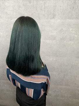 アンダーバーホワイト 京橋店(_WHITE) エメラルドグリーン@_WHITE京橋