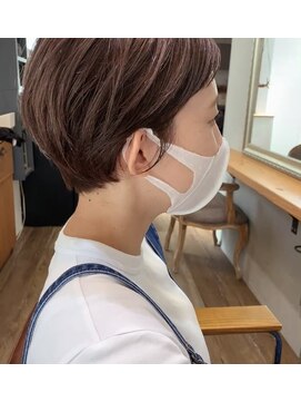 コンパス(COMPASS) ベージュコンパクトショート