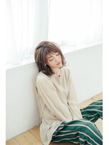 ラフ質感のラグジュアリー　くびれヘア