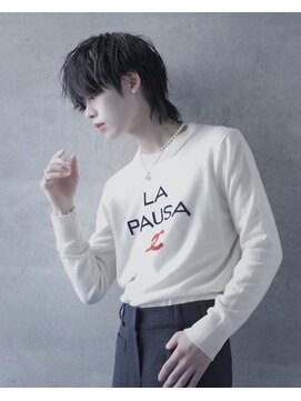 シン(syn) マッシュウルフ　ダウンパーマ